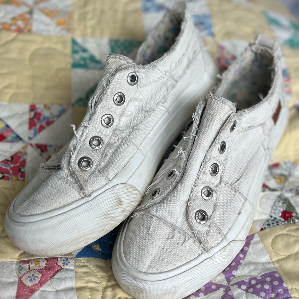 Trendy White Slip-On Sneakers